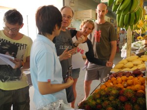 Easy Going Thai lesson at Banzaan Market